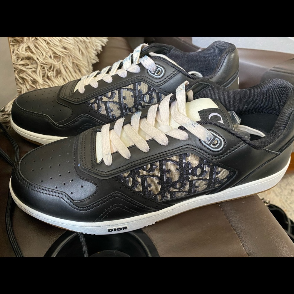 Dior sneakers